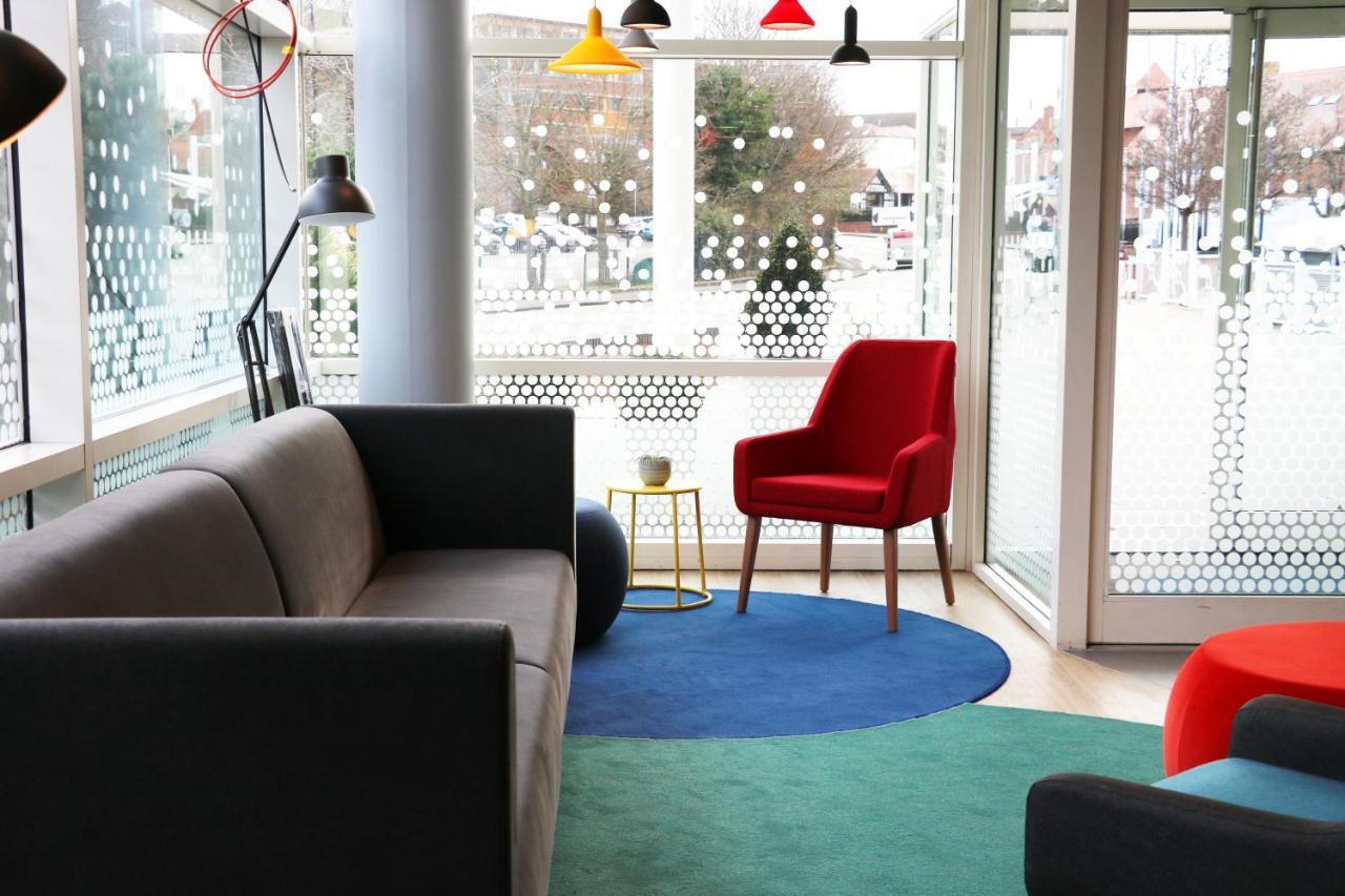 Holiday Inn Express, Chester Racecourse By Ihg Экстерьер фото