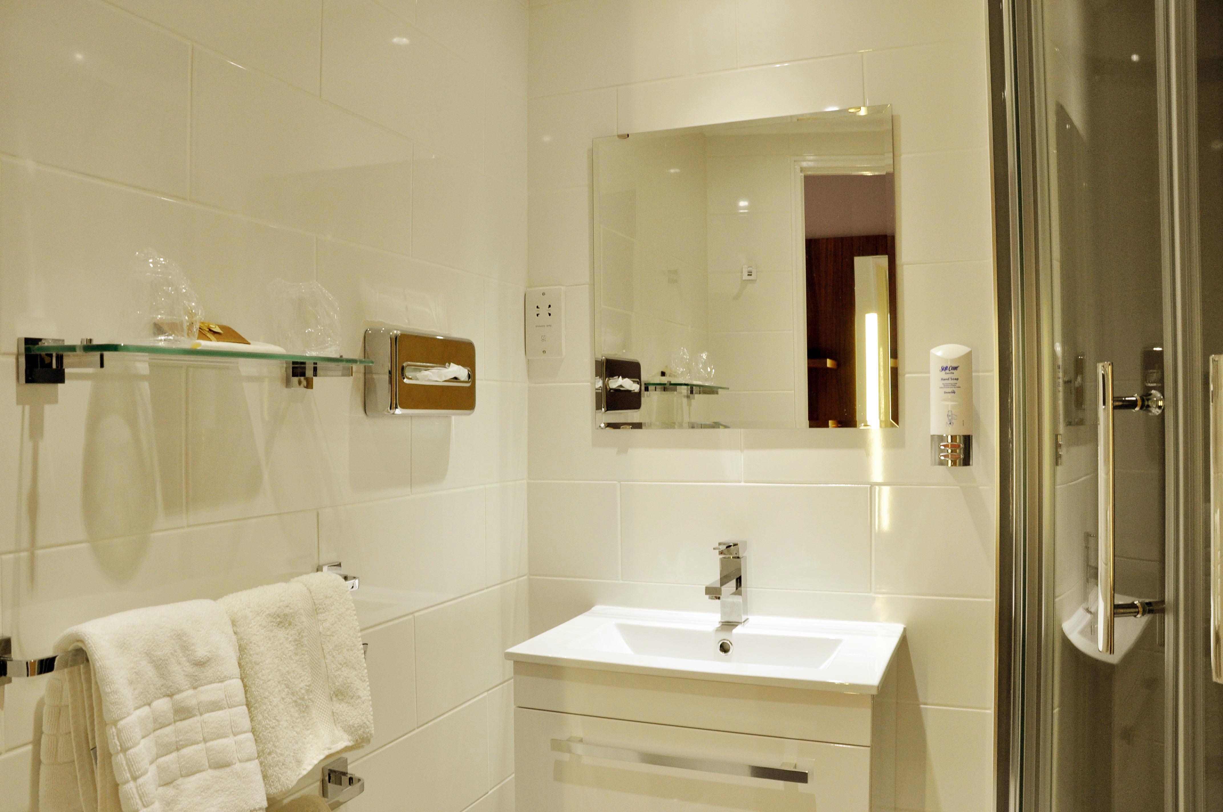 Holiday Inn Express, Chester Racecourse By Ihg Экстерьер фото