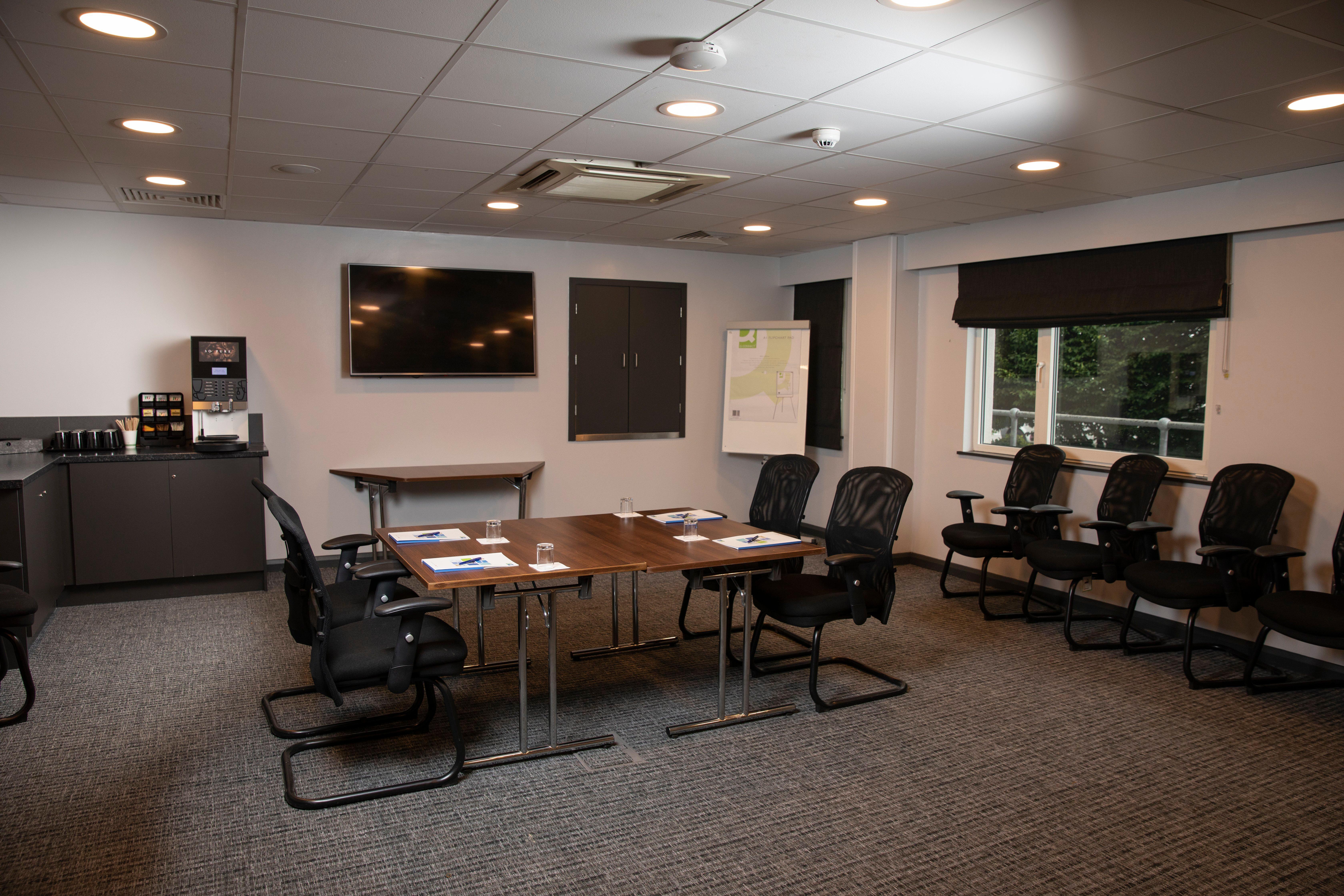 Holiday Inn Express, Chester Racecourse By Ihg Экстерьер фото