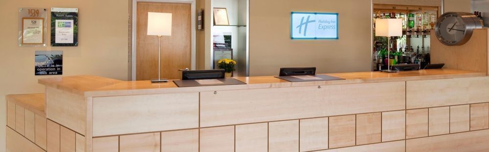 Holiday Inn Express, Chester Racecourse By Ihg Экстерьер фото